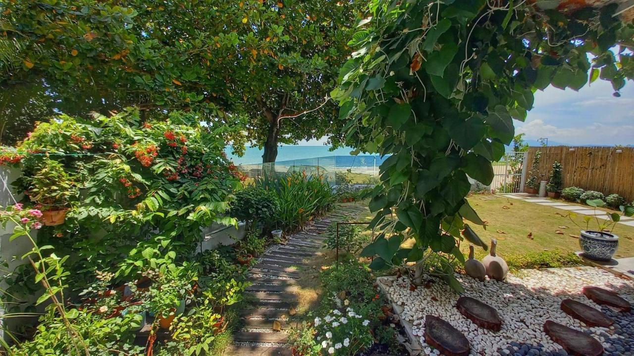 Smell Rose Beach Garden Бату-Феррінгі Екстер'єр фото